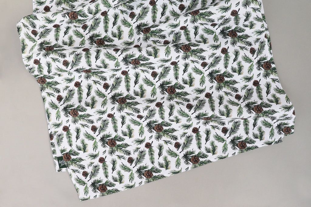 PINE CONE SPRUCE COTTON TABLE RUNNER