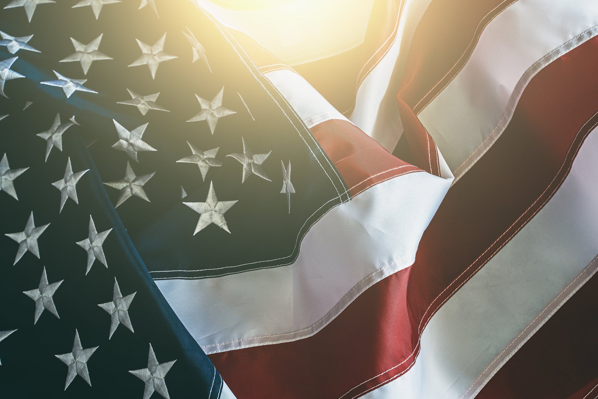 AMERICAN CUSTOMERS, PLEASE READ