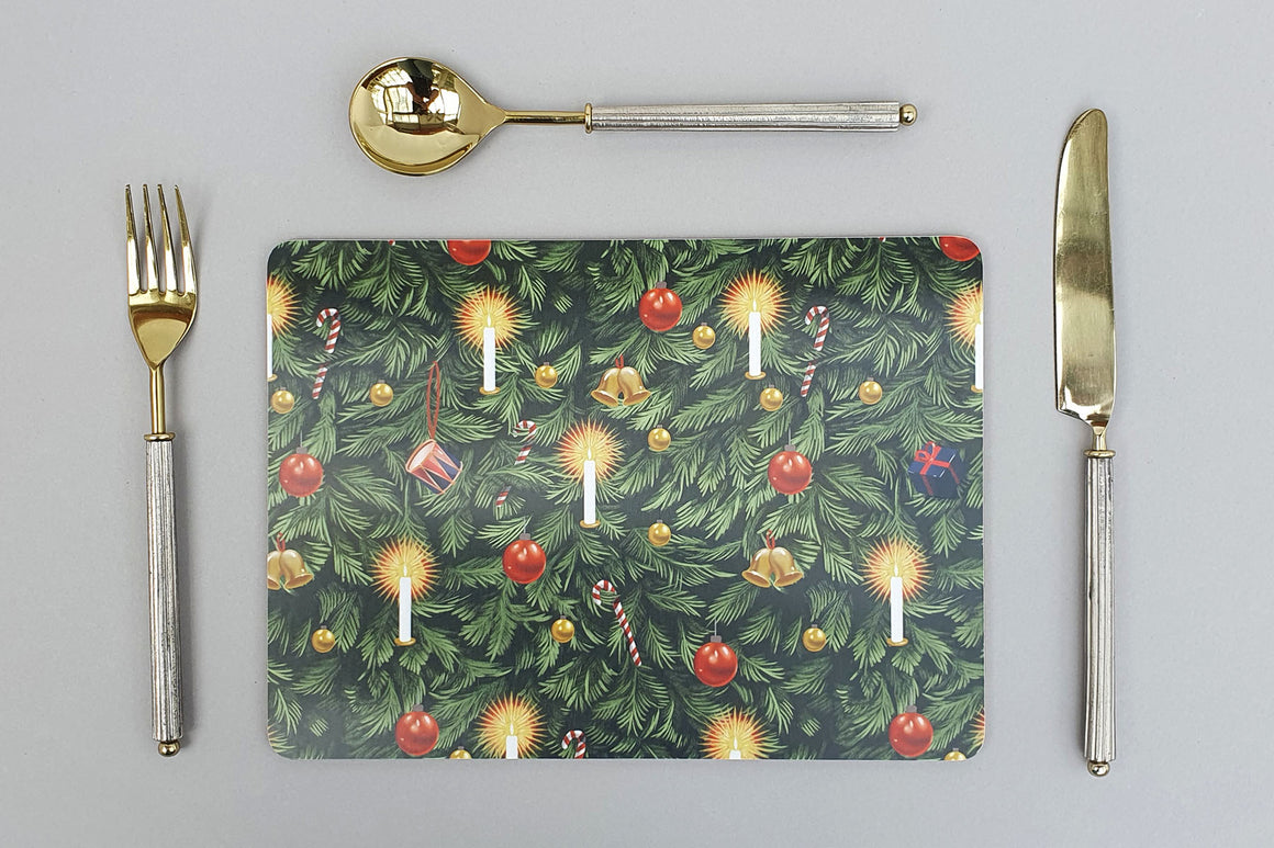 CHRISTMAS TREE PLACEMAT SET OF FOUR