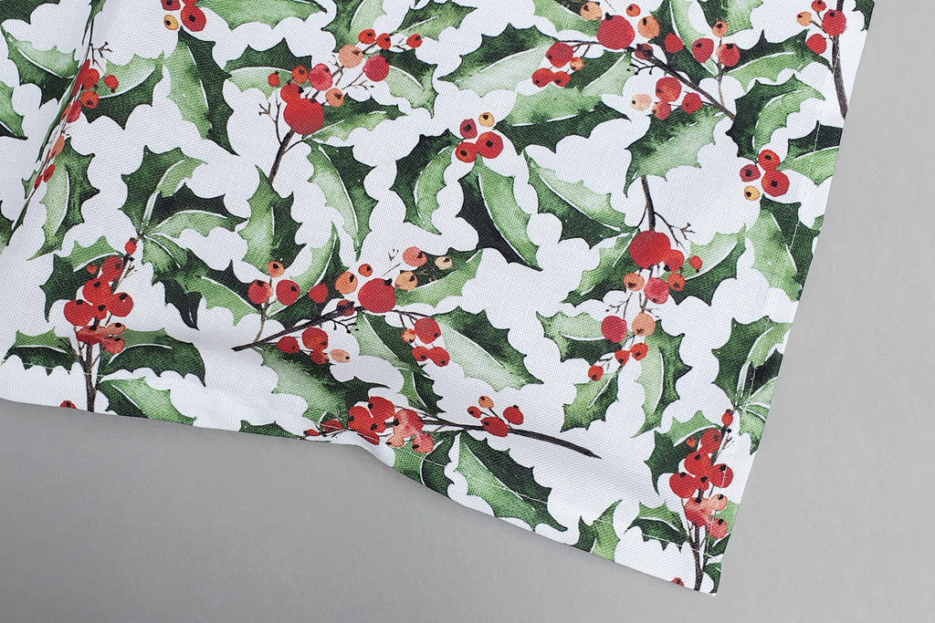 TEA TOWEL - GREEN HOLLY
