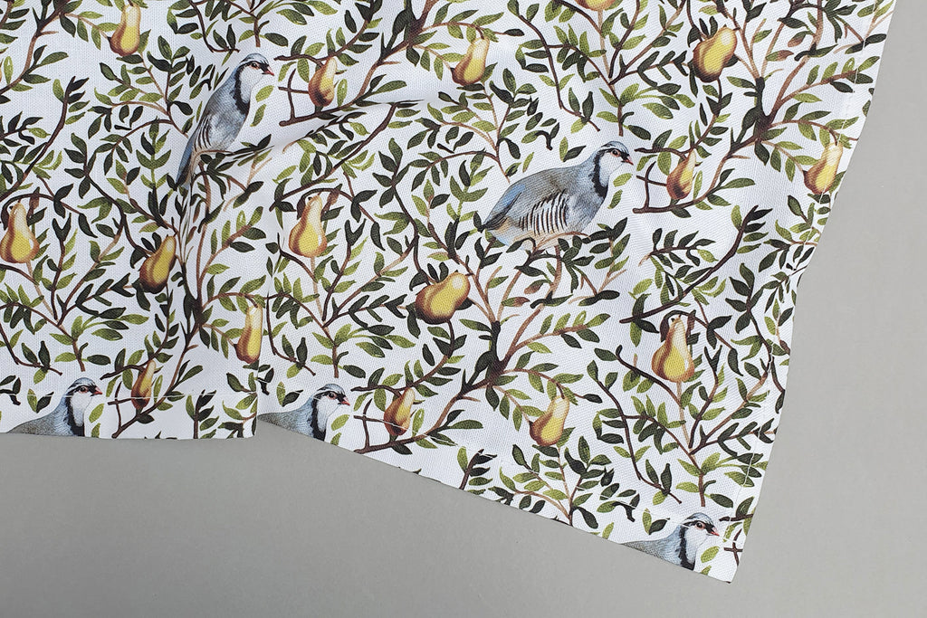 TEA TOWEL - PARTRIDGE IN A PEAR TREE