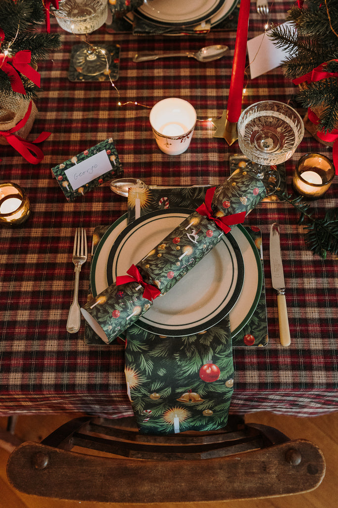 CHRISTMAS TREE LUXURY CHRISTMAS CRACKERS