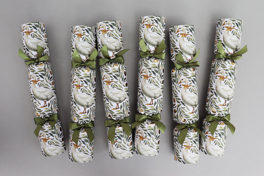 GEESE LUXURY CHRISTMAS CRACKERS
