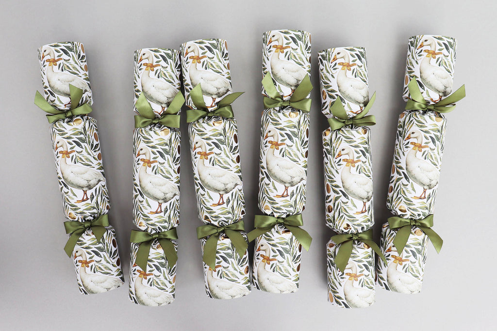 GEESE LUXURY CHRISTMAS CRACKERS