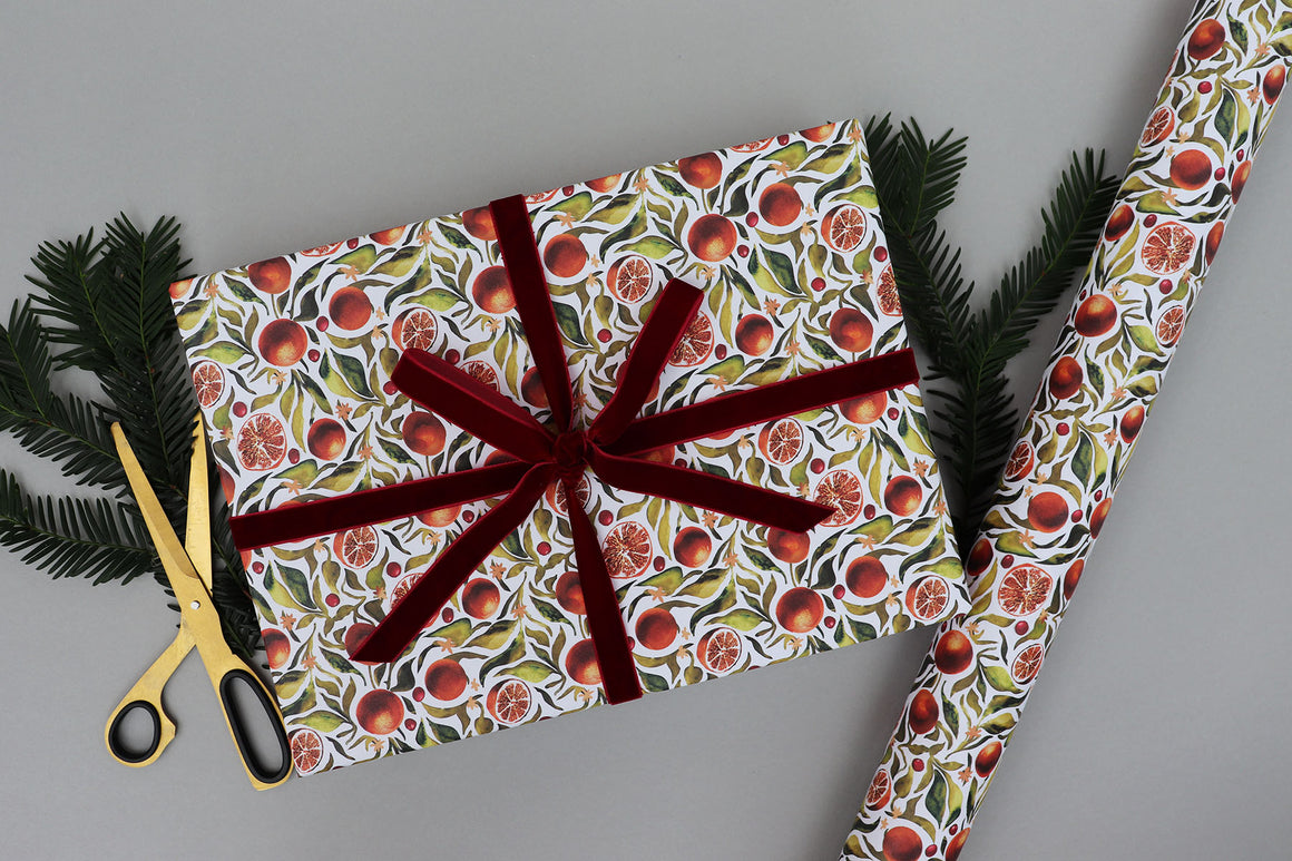 CLEMENTINE CHRISTMAS WRAPPING PAPER