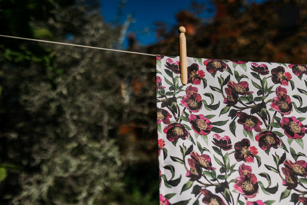 TEA TOWEL - CHRISTMAS ROSE