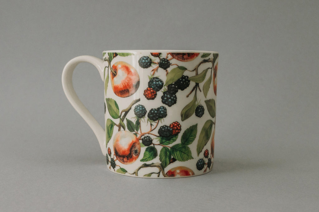APPLE & BLACKBERRY MUG - PRE-ORDER
