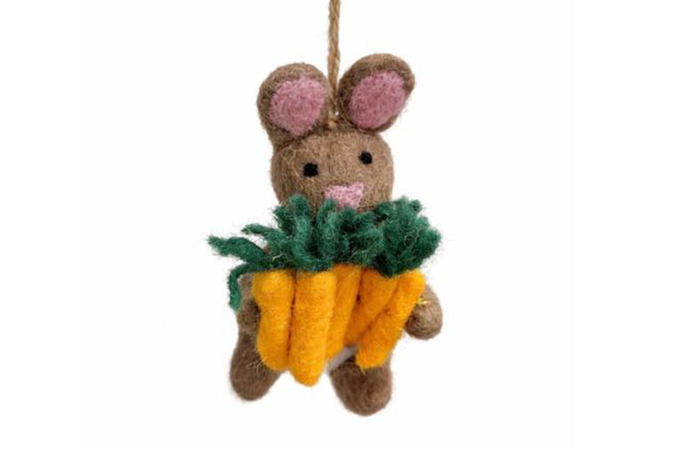 Felt Easter Beatrix Bunny with Carrots