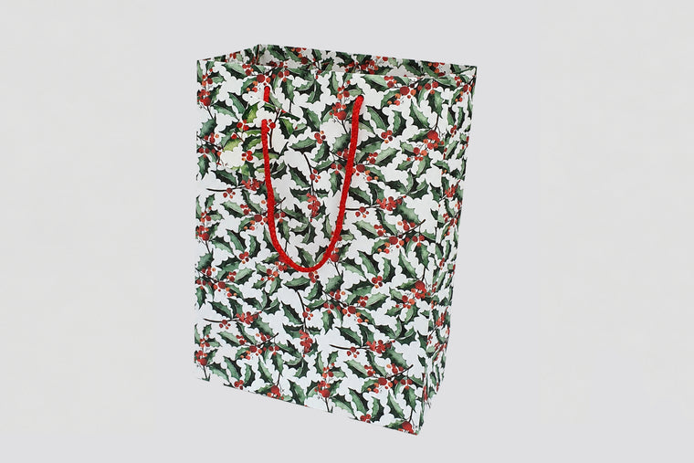 GREEN HOLLY GIFT BAG