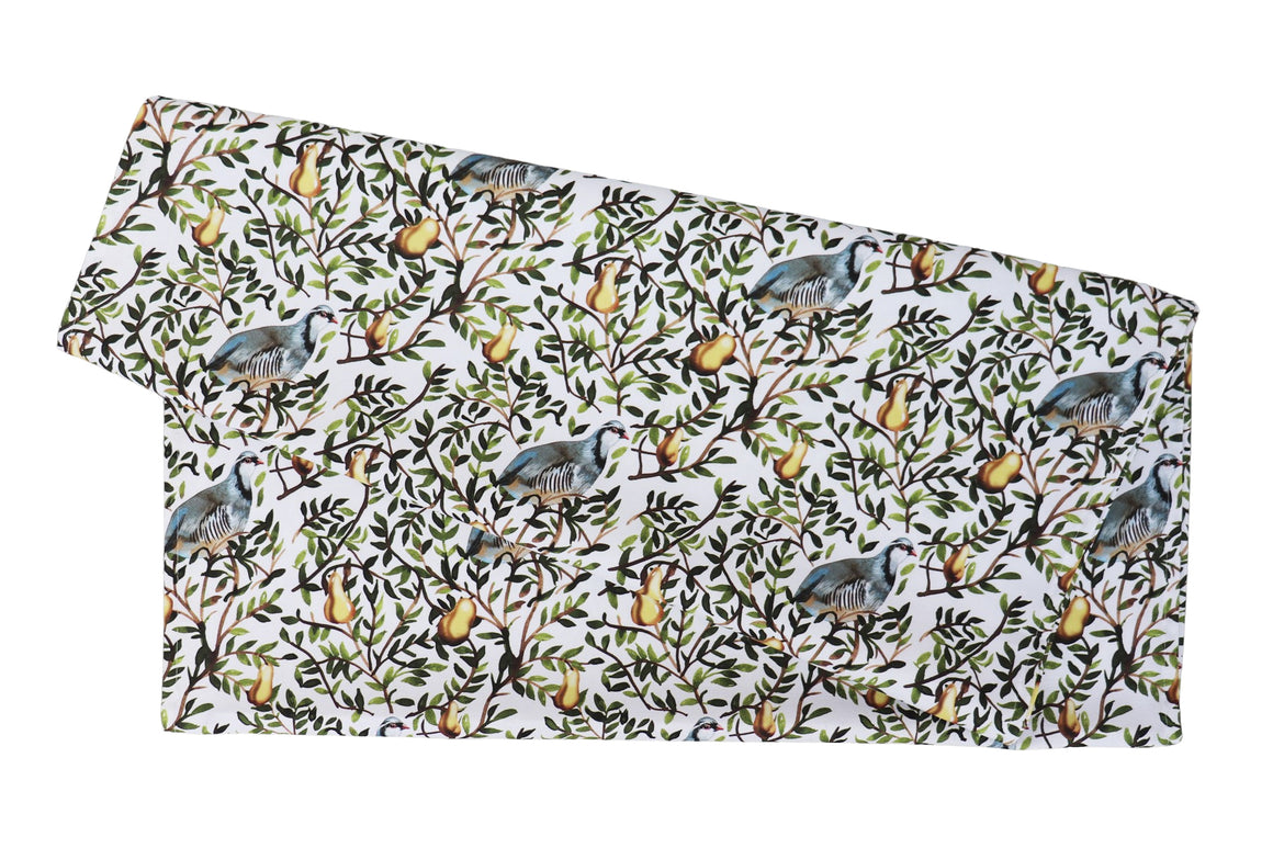 partridge in a pear tree christmas cotton luxury tablerunner