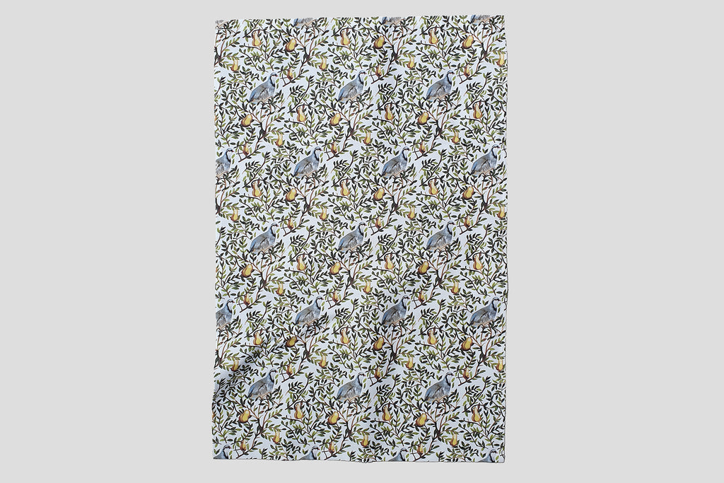 TEA TOWEL - PARTRIDGE IN A PEAR TREE