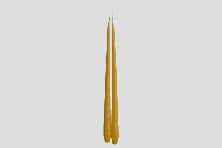 2x TAPERED DINNER CANDLES - STRAW GOLD