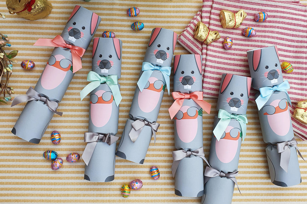 EASTER BUNNY RABBIT LUXURY CRACKERS