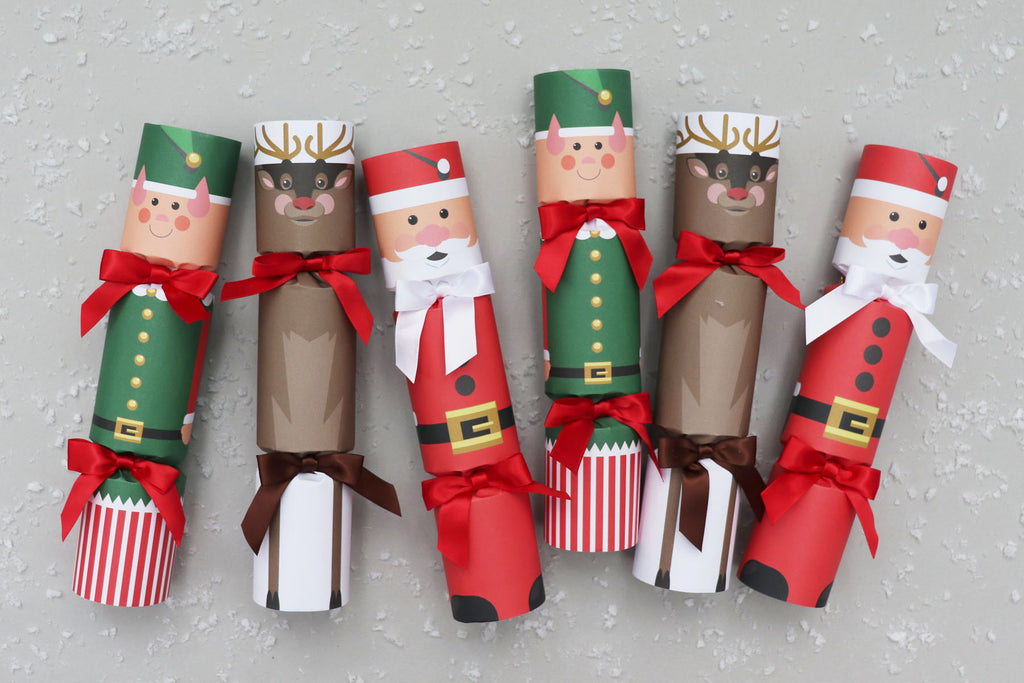 NORTH POLE FRIENDS LUXURY CHRISTMAS CRACKERS