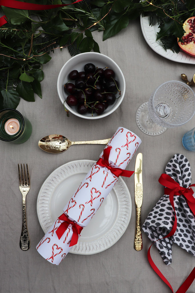 CANDY CANE LUXURY CHRISTMAS CRACKERS
