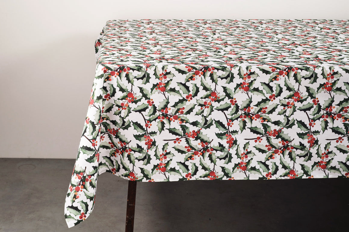 green holly cotton luxury tablecloth